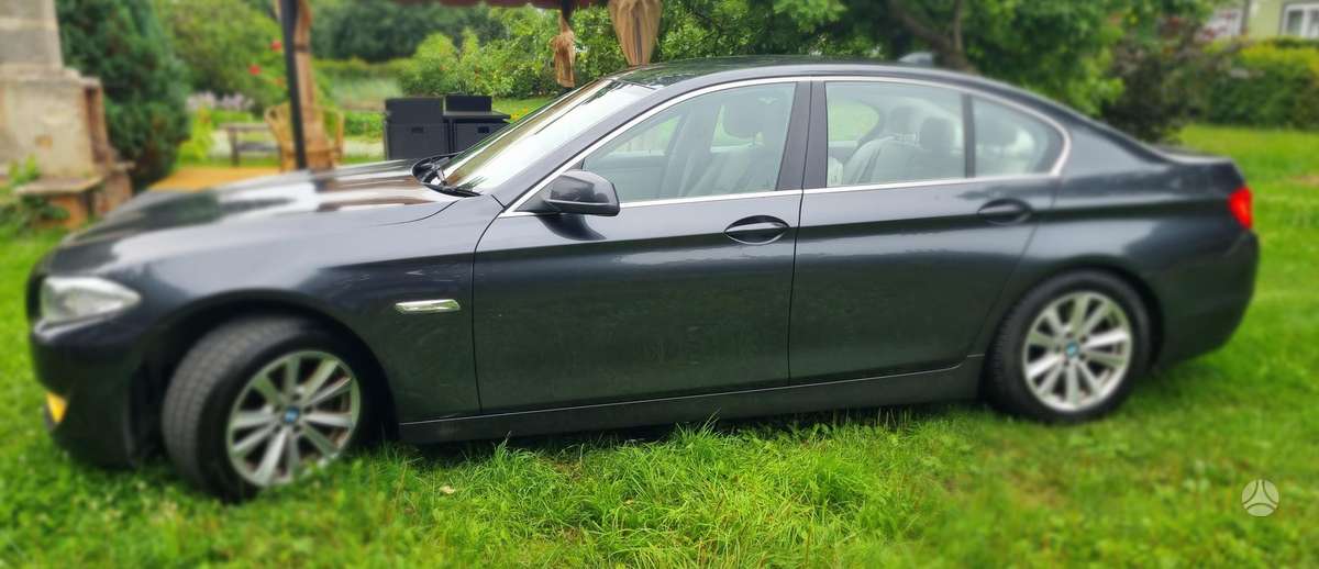BMW 520, 2.0 l., Седан