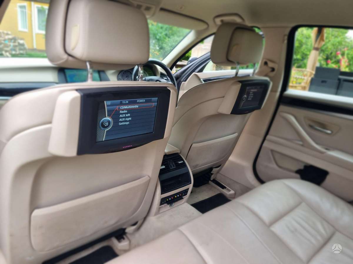 BMW 520, 2.0 l., Седан