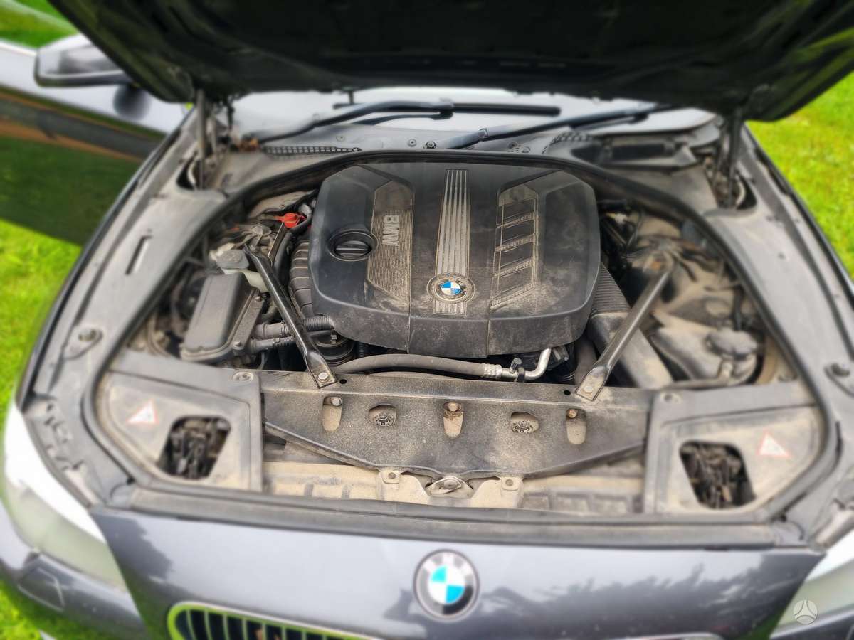 BMW 520, 2.0 l., Седан