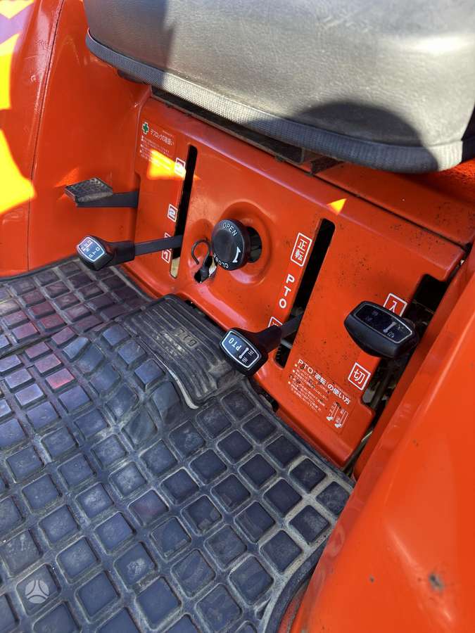 Kubota GT3, тракторы