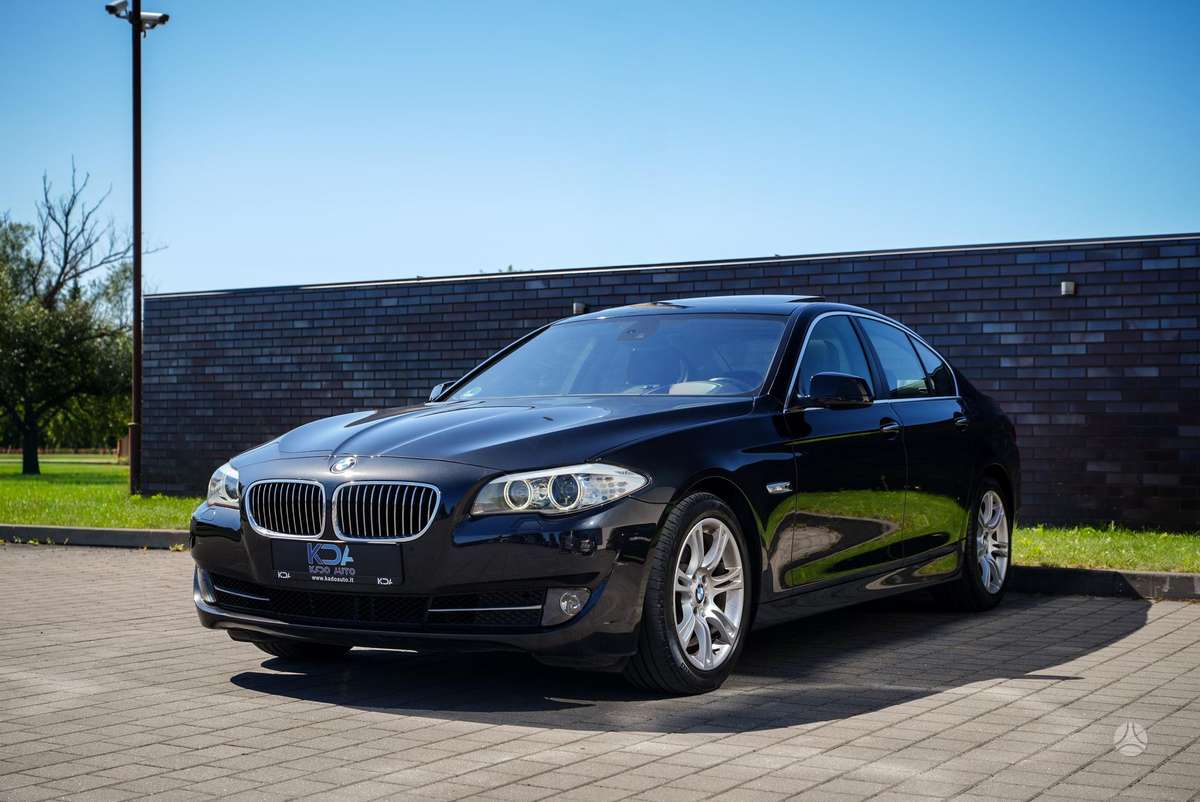 BMW 520, 2.0 l., Седан
