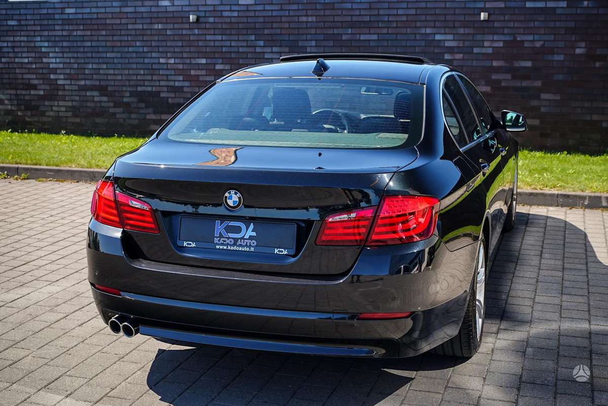 BMW 520, 2.0 l., sedanas