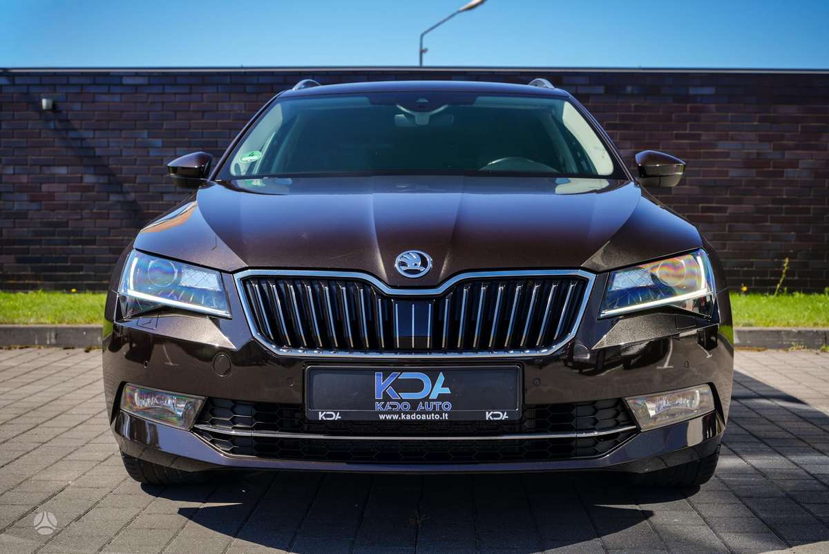 Skoda Superb, 2.0 l., wagon