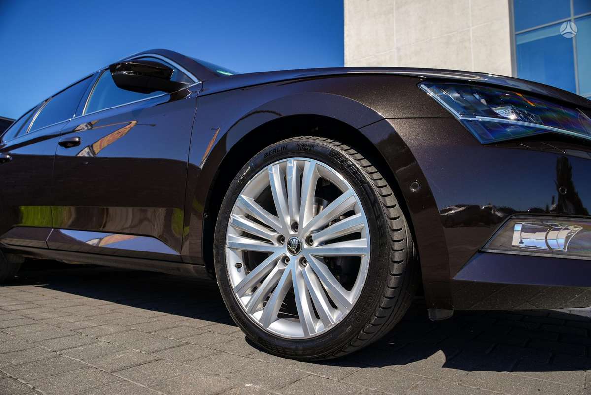 Skoda Superb, 2.0 l., wagon