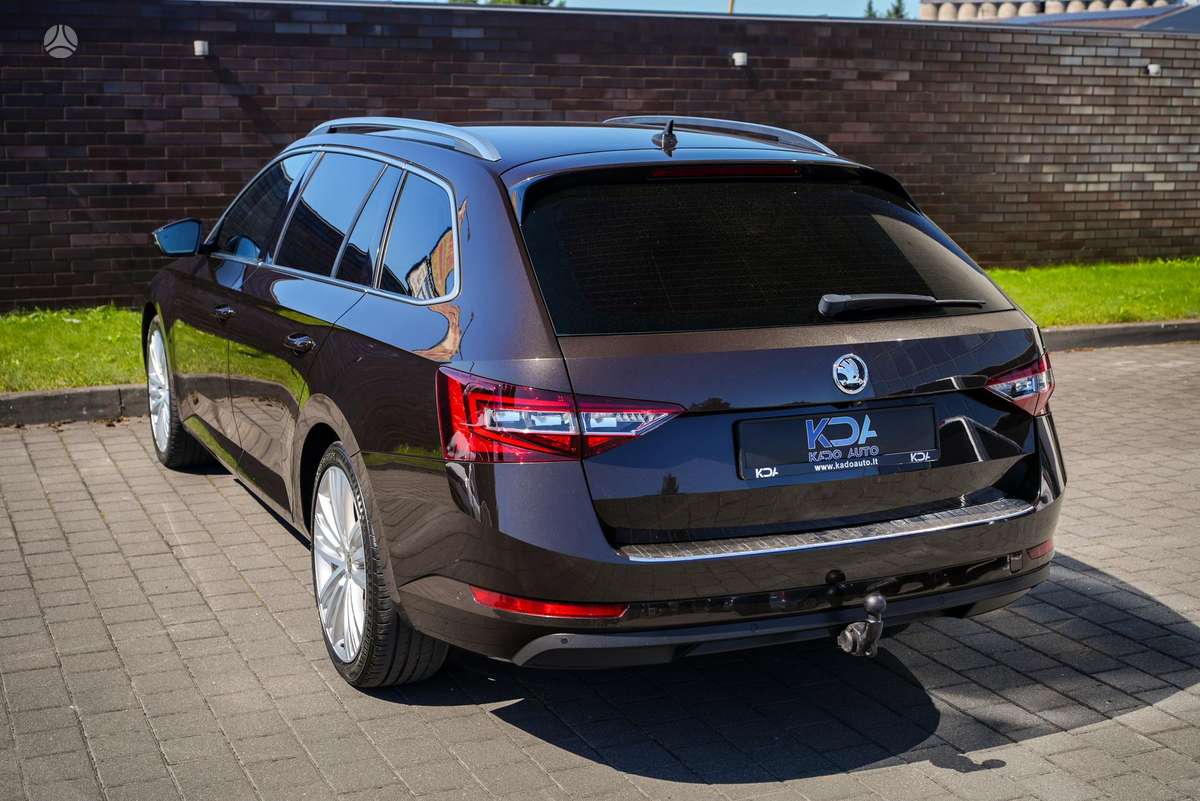 Skoda Superb, 2.0 l., wagon