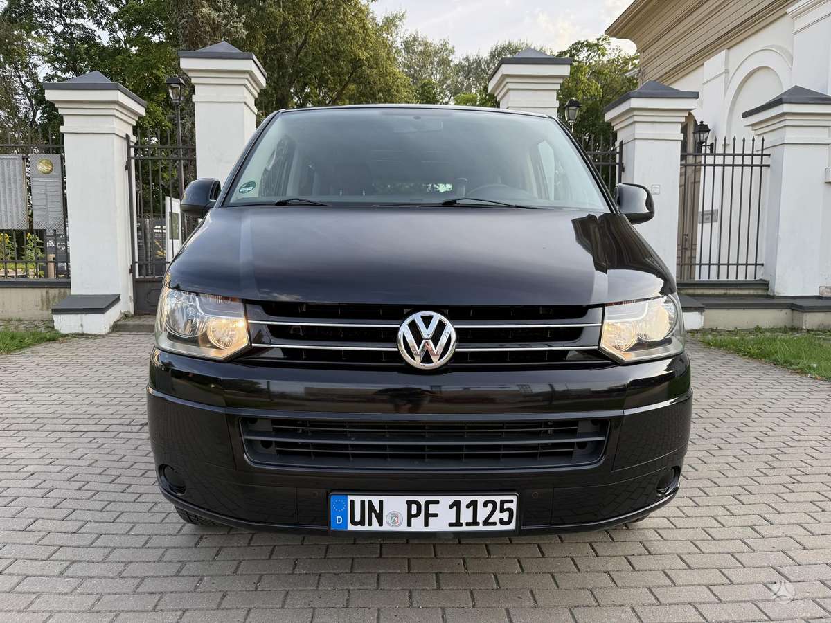 Volkswagen Multivan, 2.0 l., Минивэн