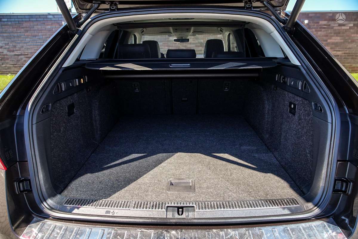 Skoda Superb, 2.0 l., wagon