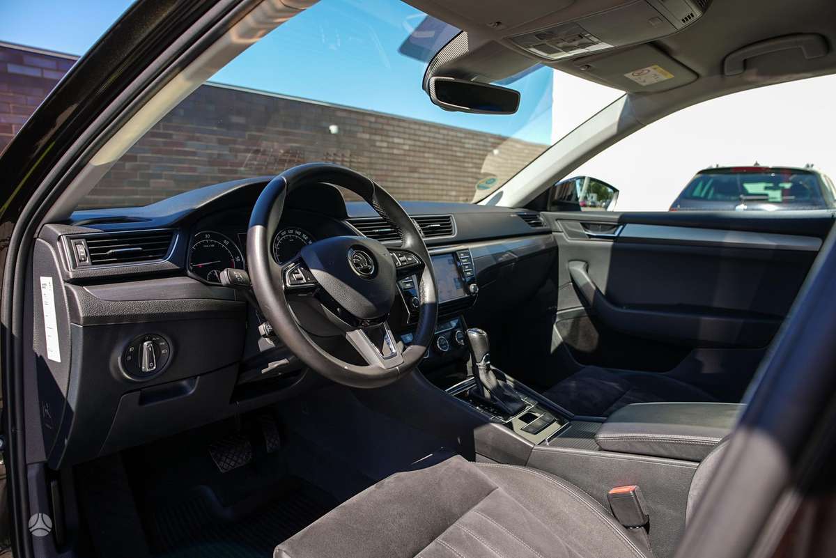 Skoda Superb, 2.0 l., wagon