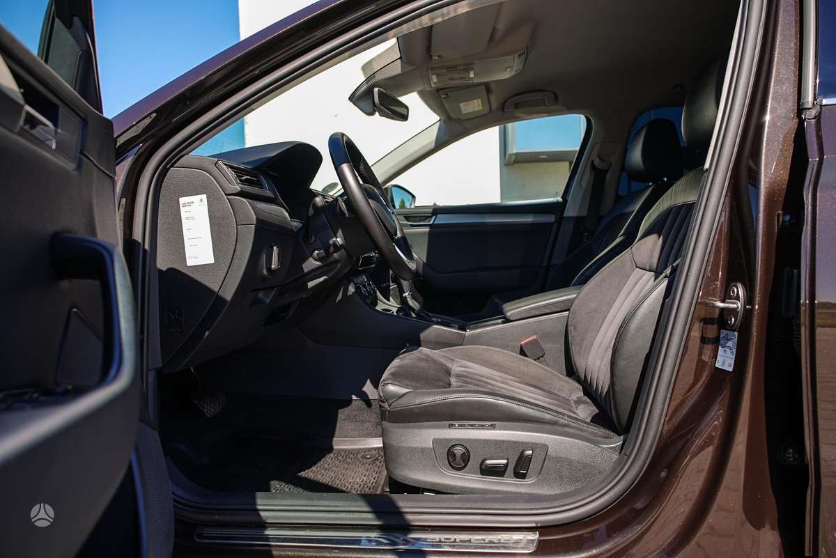 Skoda Superb, 2.0 l., wagon