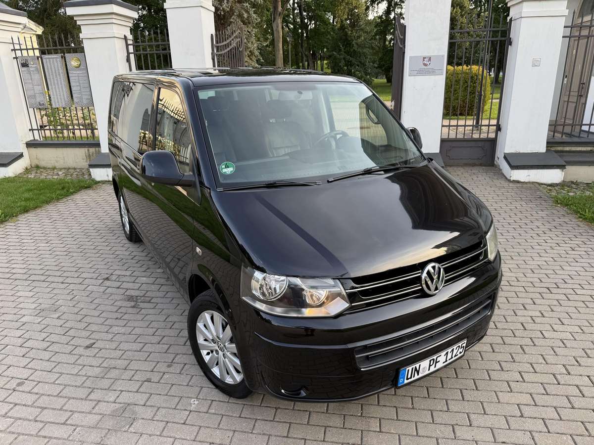 Volkswagen Multivan, 2.0 l., Минивэн