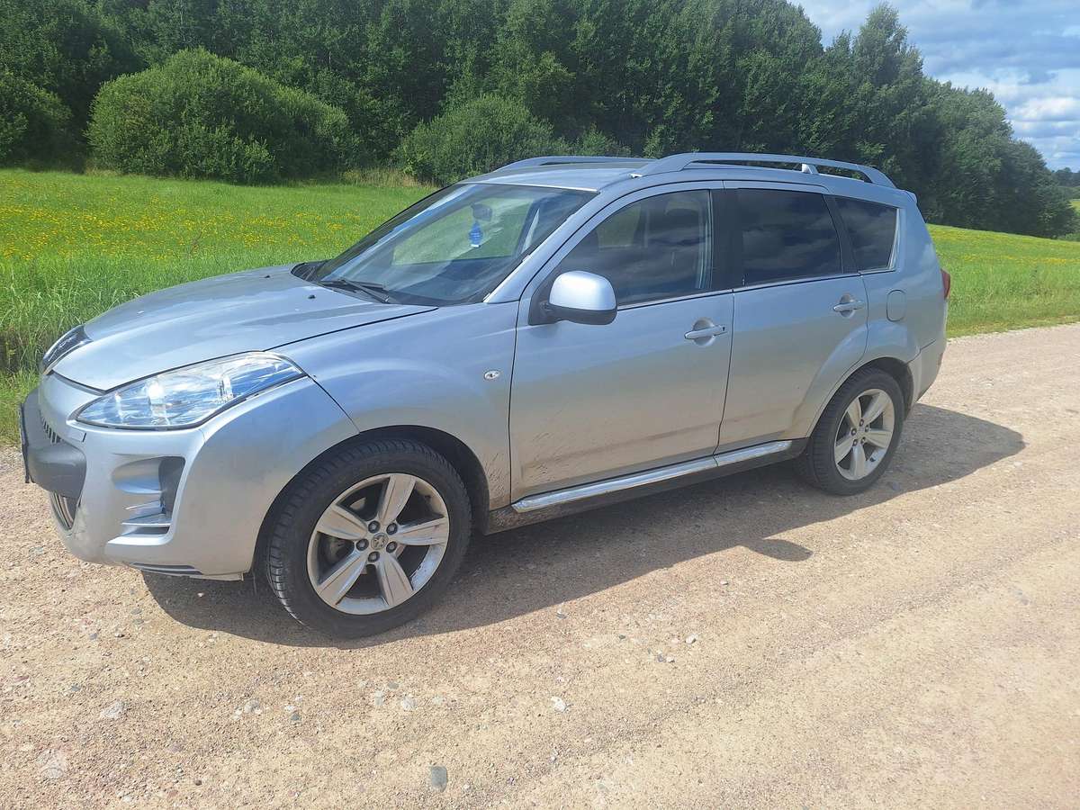 Peugeot 4007