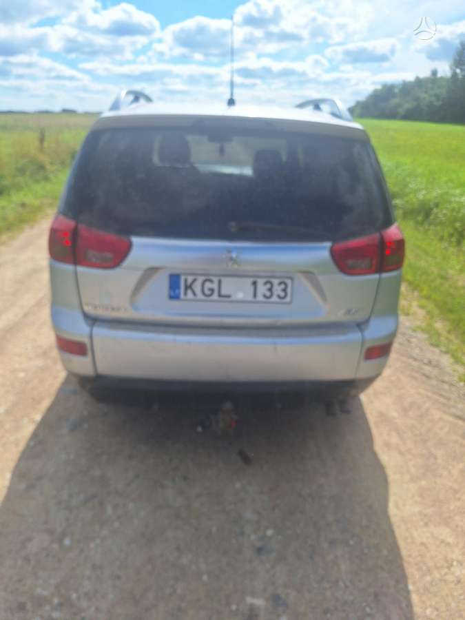 Peugeot 4007