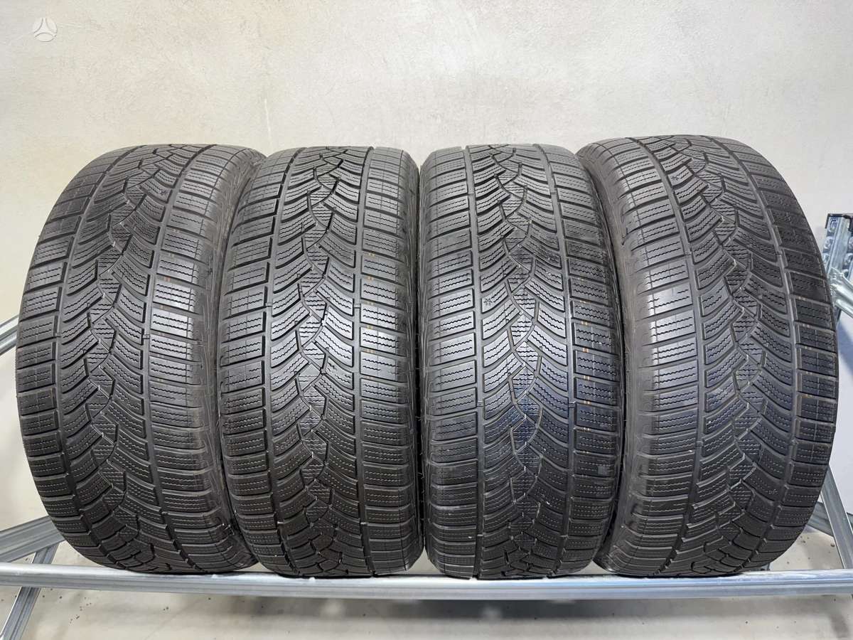 Goodyear Ultragrip performance//2024m, winter 225/45 R18