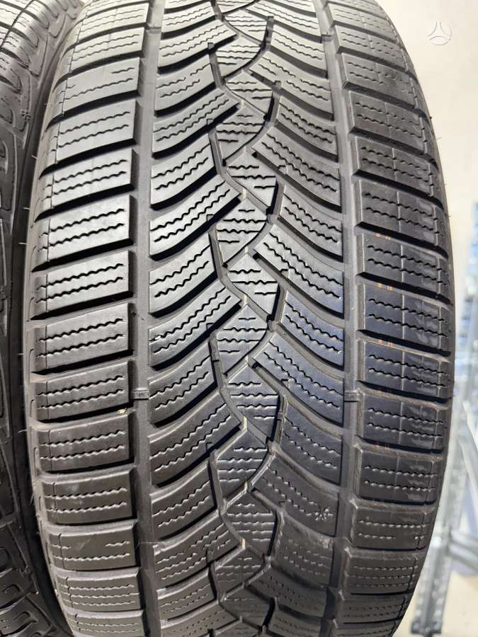 Goodyear Ultragrip performance//2024m, winter 225/45 R18