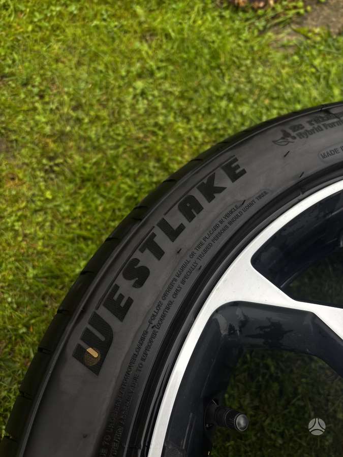 Ford Focus Mk4, light alloy, R18