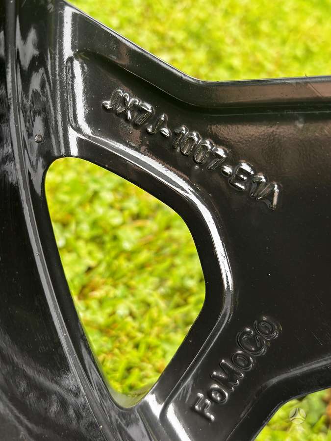 Ford Focus Mk4, light alloy, R18