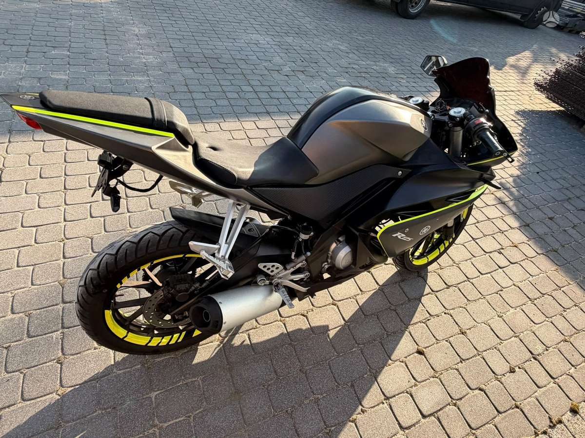 Yamaha YZF 125cc, superbikes