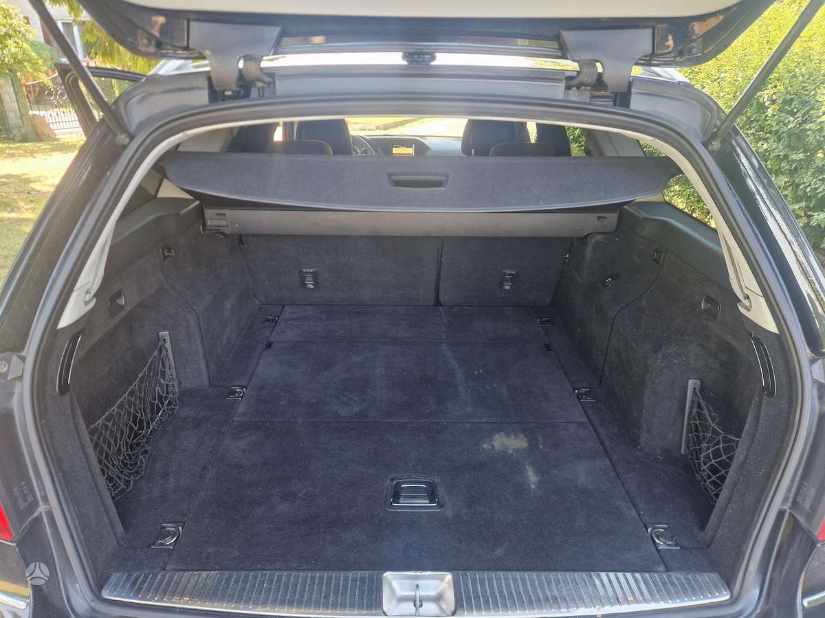 Mercedes-Benz E220, 2.1 l., Универсал