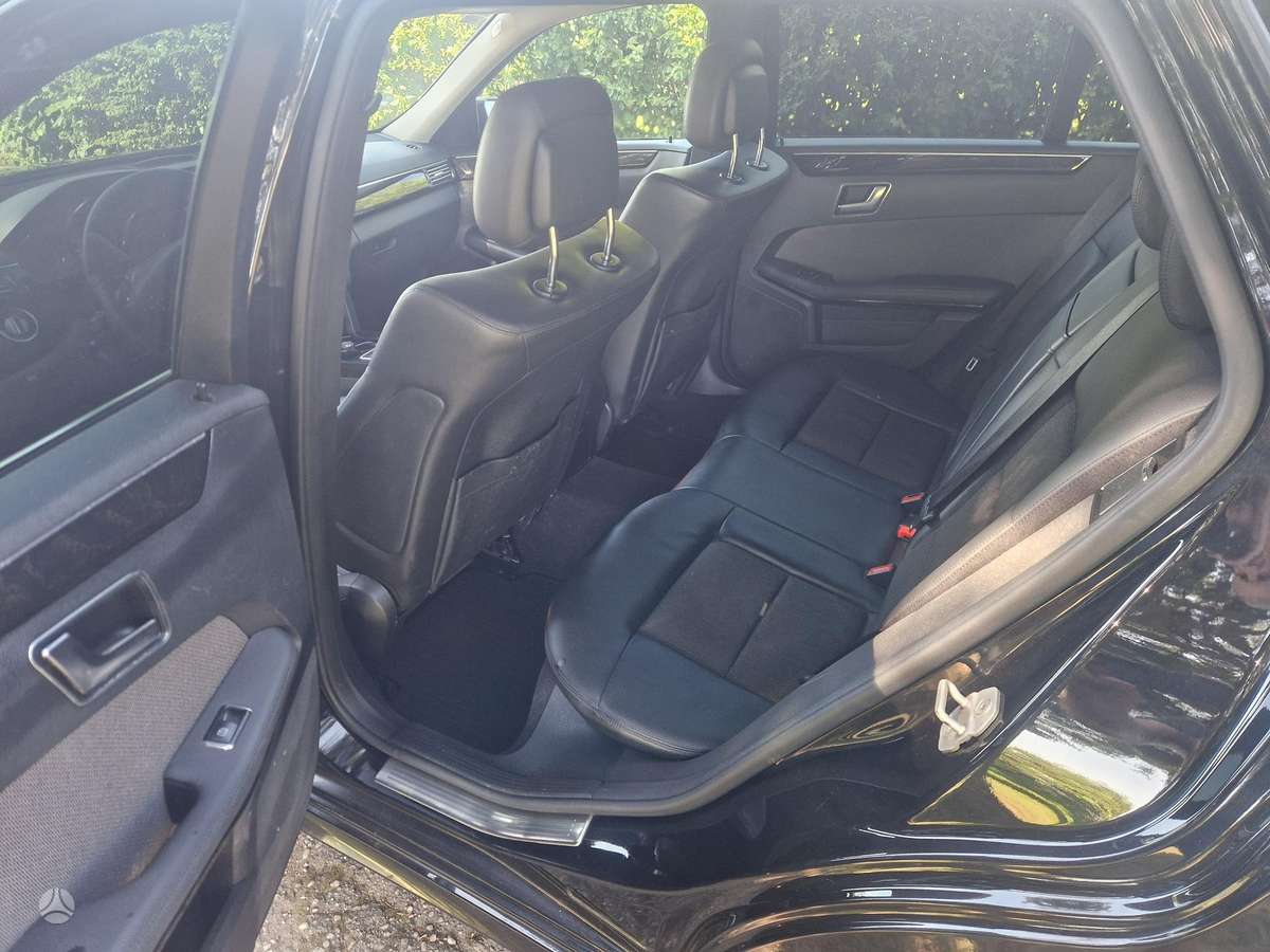 Mercedes-Benz E220, 2.1 l., Универсал
