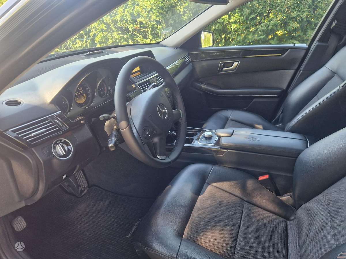 Mercedes-Benz E220, 2.1 l., Универсал