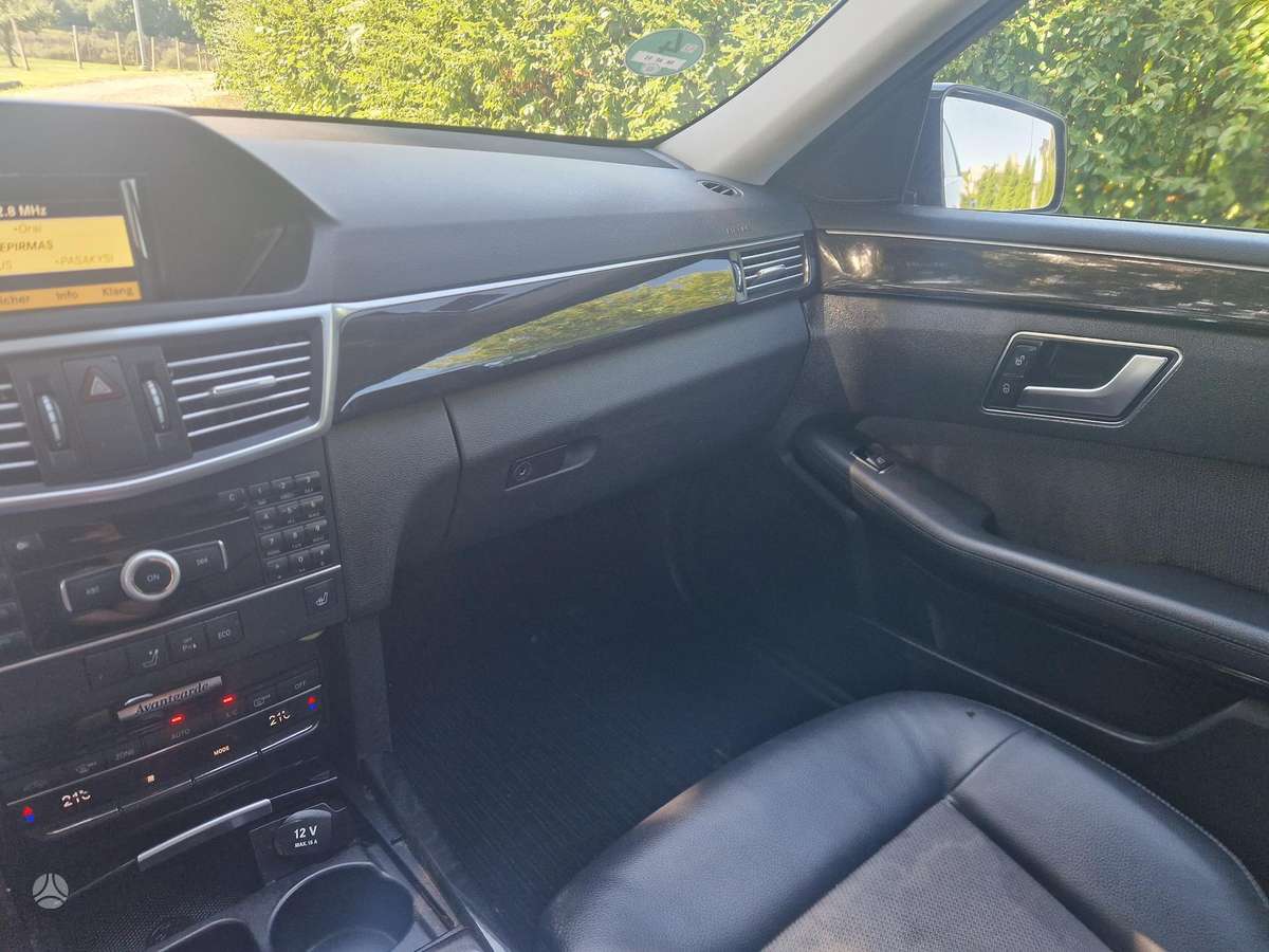 Mercedes-Benz E220, 2.1 l., Универсал