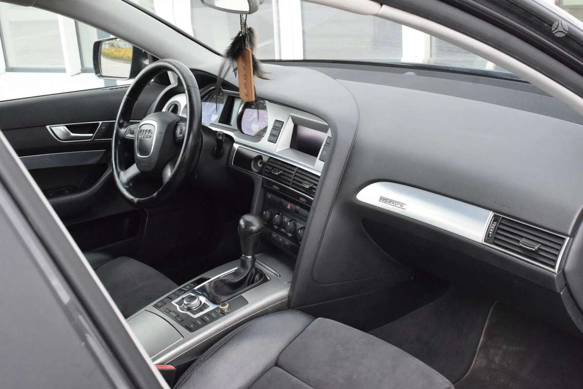 Audi A6 allroad, 3.0 l., Универсал