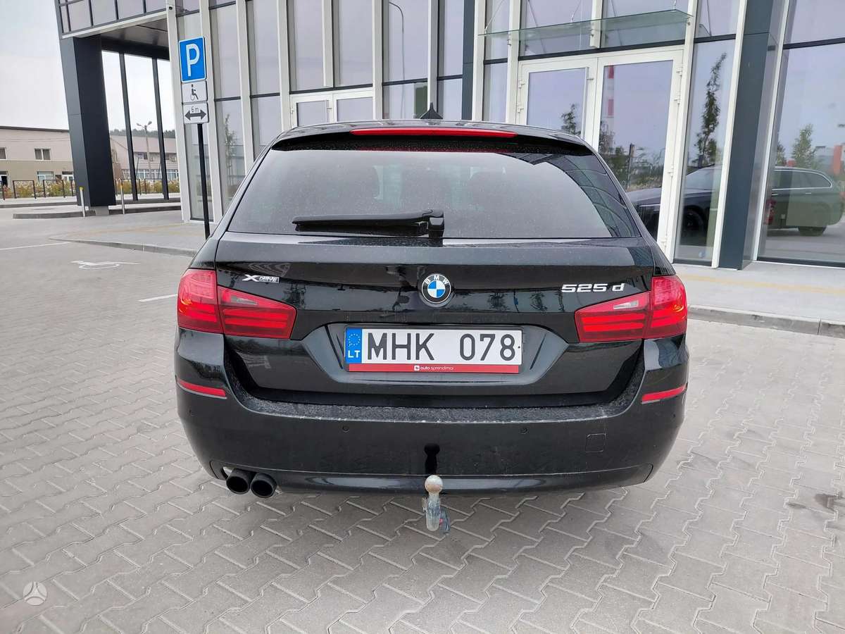BMW 525, 2.0 l., Универсал