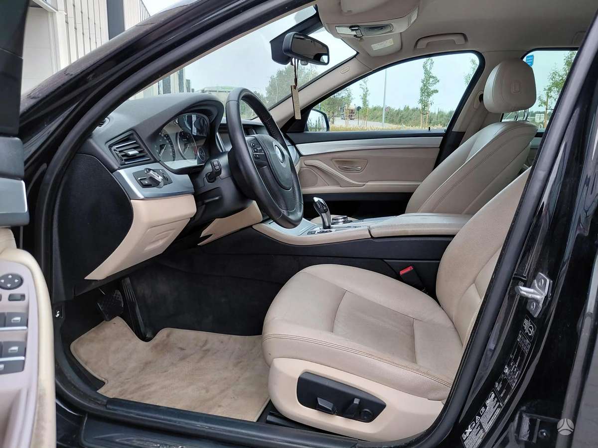 BMW 525, 2.0 l., Универсал