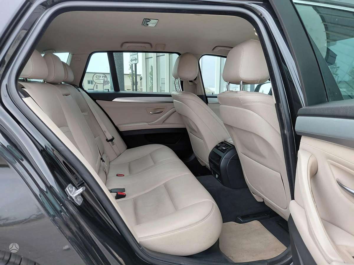 BMW 525, 2.0 l., Универсал