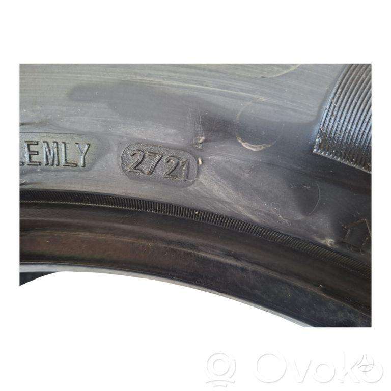 Dynamo, winter 225/65 R17