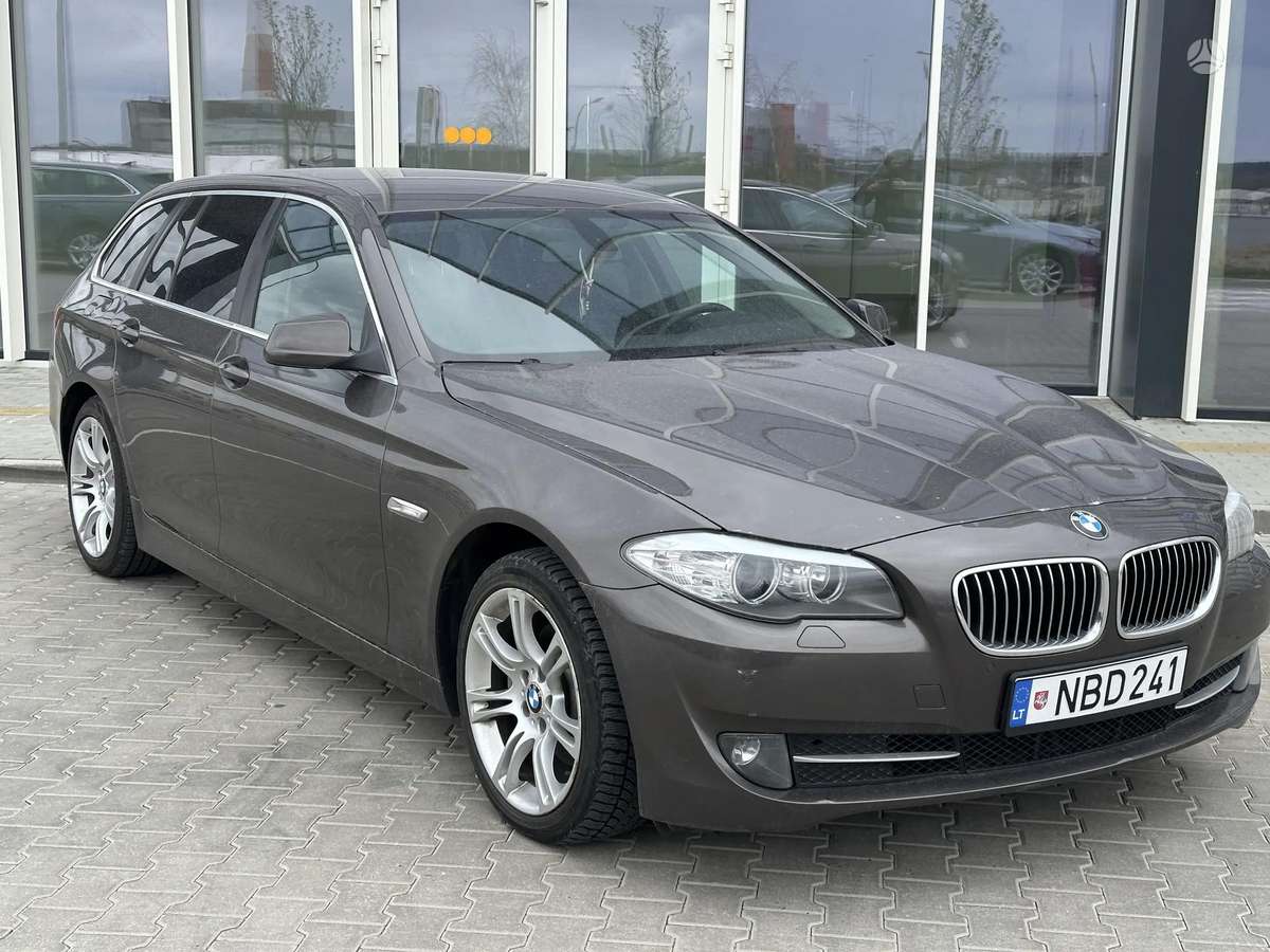 BMW 520, 2.0 l., universalas