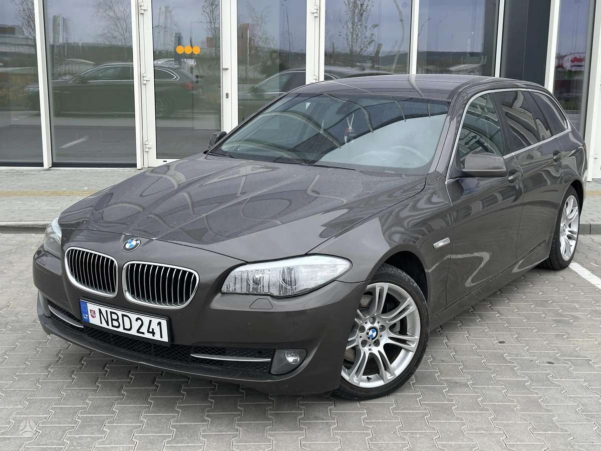 BMW 520, 2.0 l., wagon