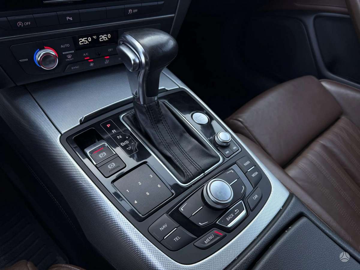 Audi A6, 3.0 l., universalas