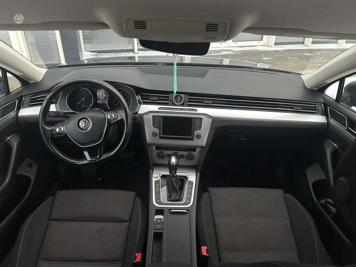 Volkswagen Passat, 2.0 l., Универсал