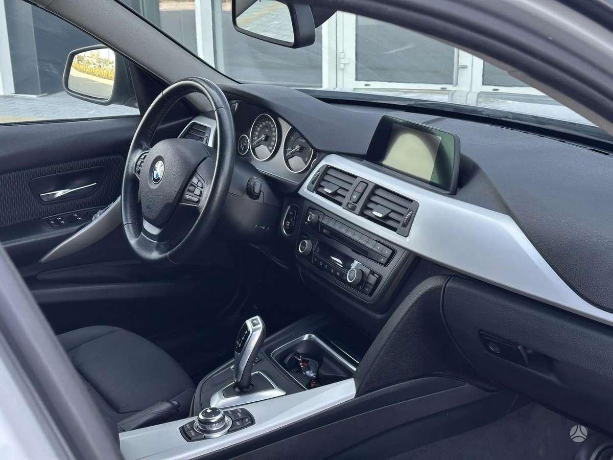 BMW 320, 2.0 l., Универсал