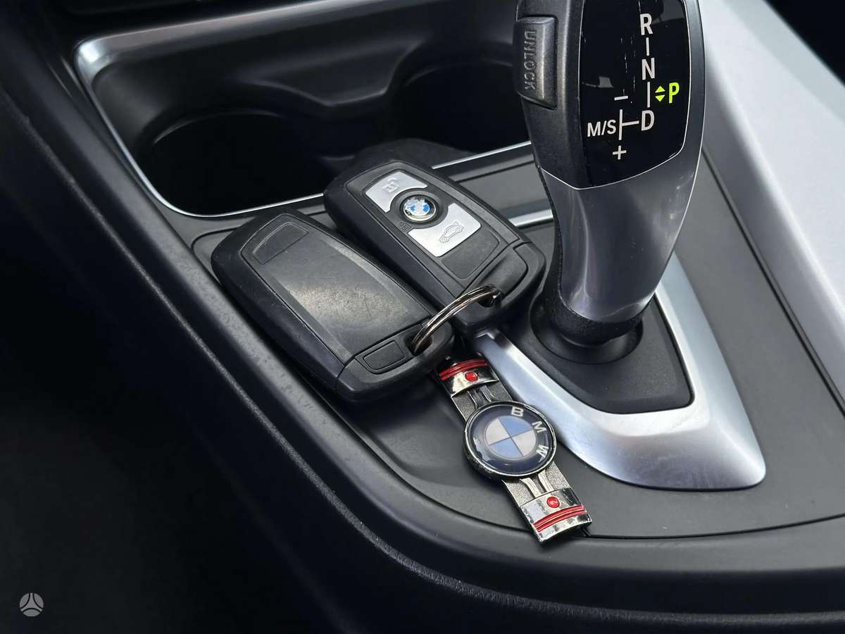 BMW 320, 2.0 l., Универсал
