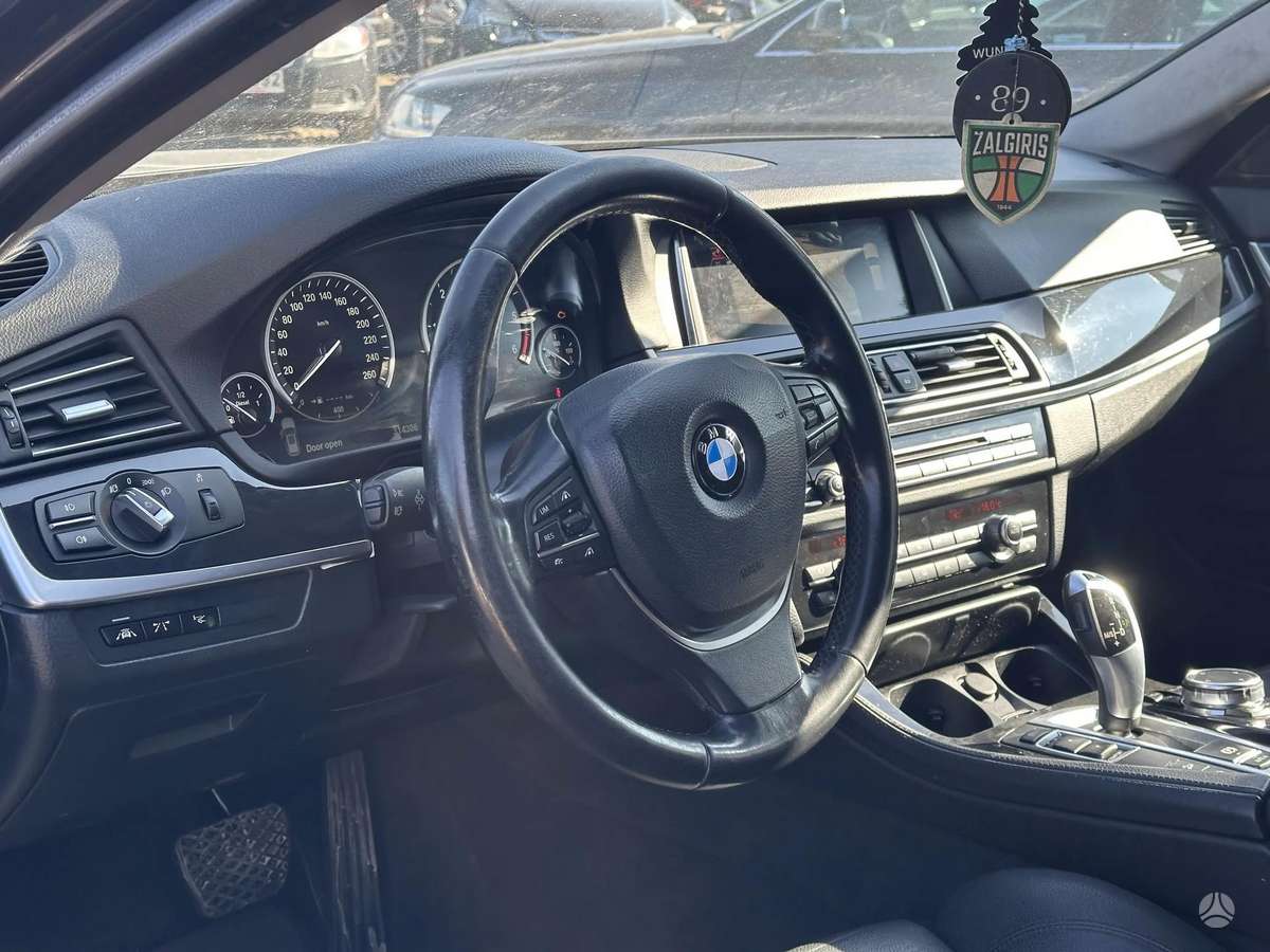BMW 520, 2.0 l., wagon
