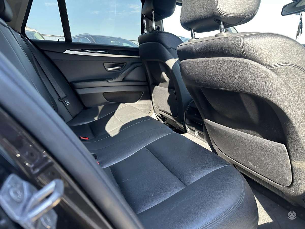 BMW 520, 2.0 l., wagon