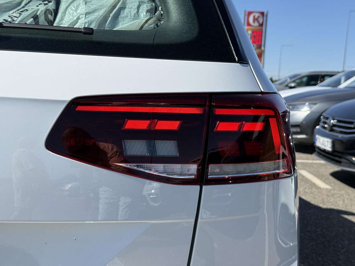 Volkswagen Passat, 2.0 l., Универсал