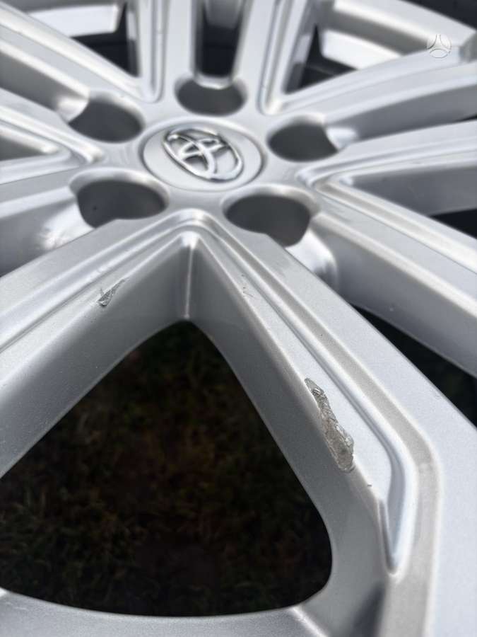 Toyota RAV4, light alloy, R18
