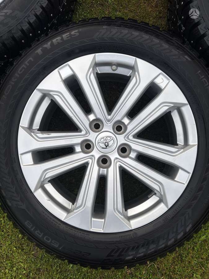 Toyota RAV4, легкосплавные , R18