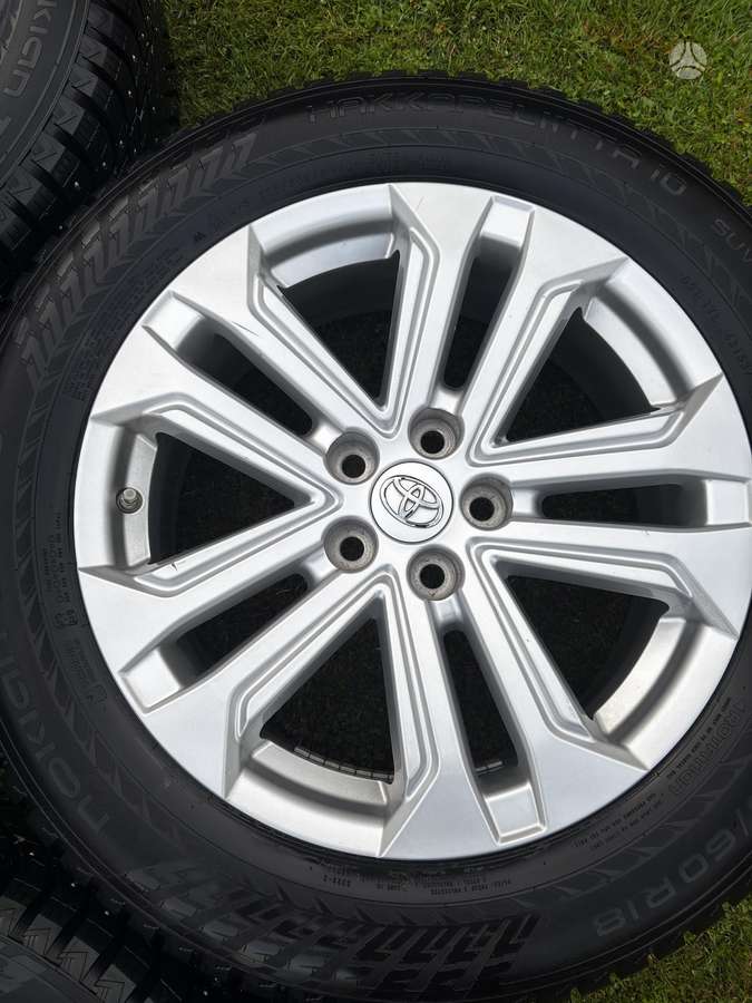 Toyota RAV4, легкосплавные , R18