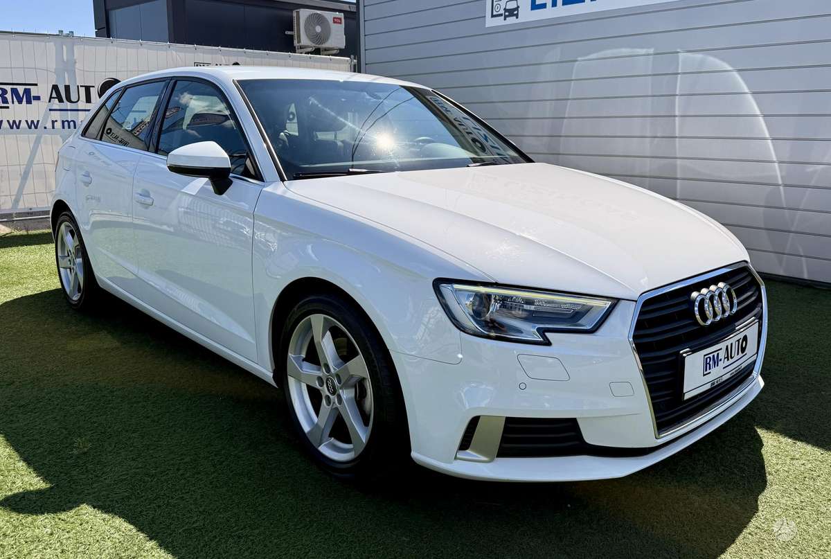 Audi A3, 1.6 l., hatchback