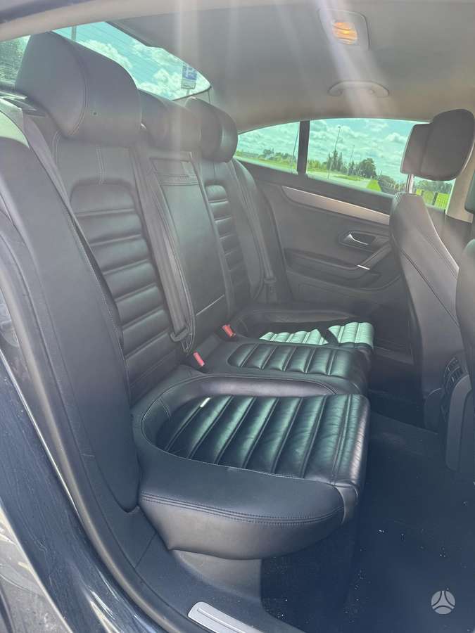 Volkswagen Passat CC - 9
