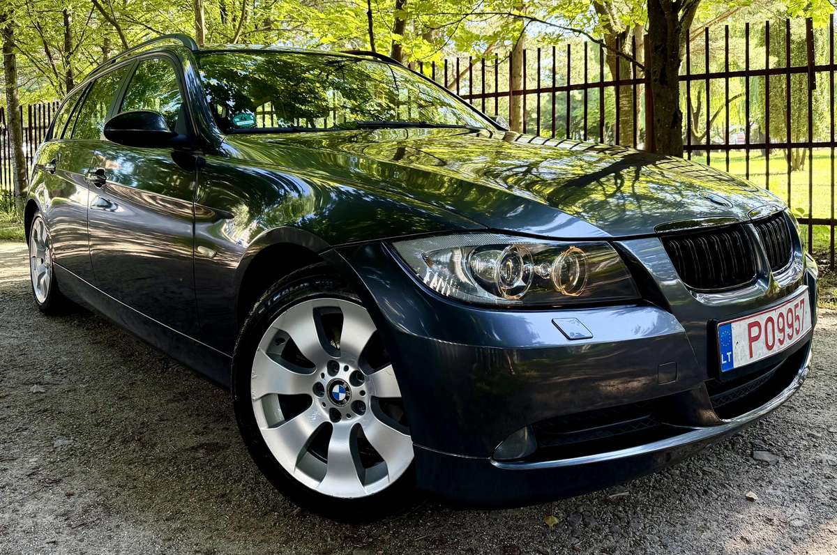 BMW 320, wagon