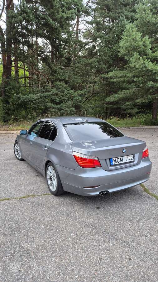 BMW 525, 3.0 l., Седан