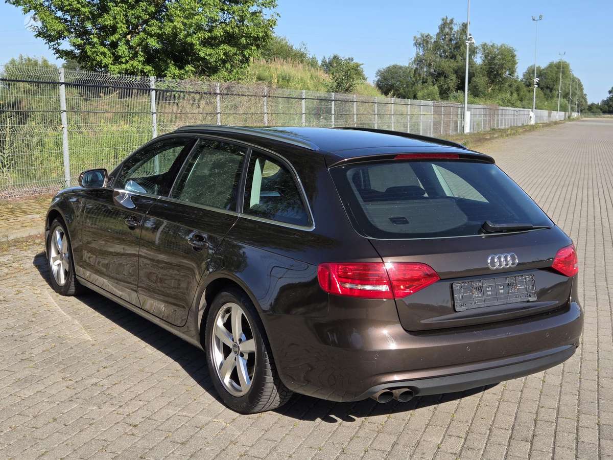 Audi A4, 2.0 l., Универсал