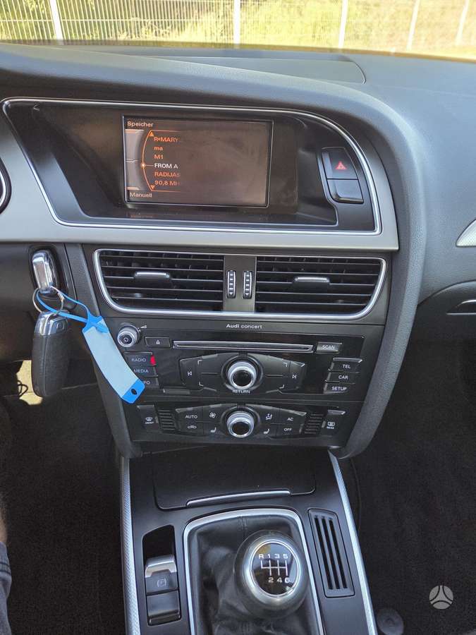 Audi A4, 2.0 l., Универсал