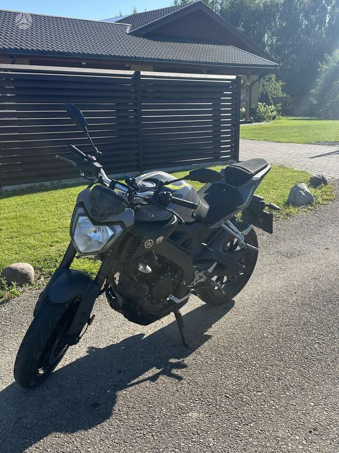Yamaha MT 125 125cc, street / classic
