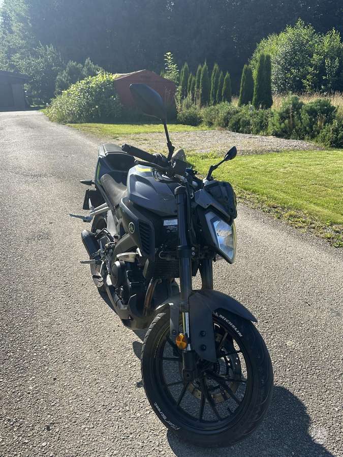 Yamaha MT 125 125cc, street / classic